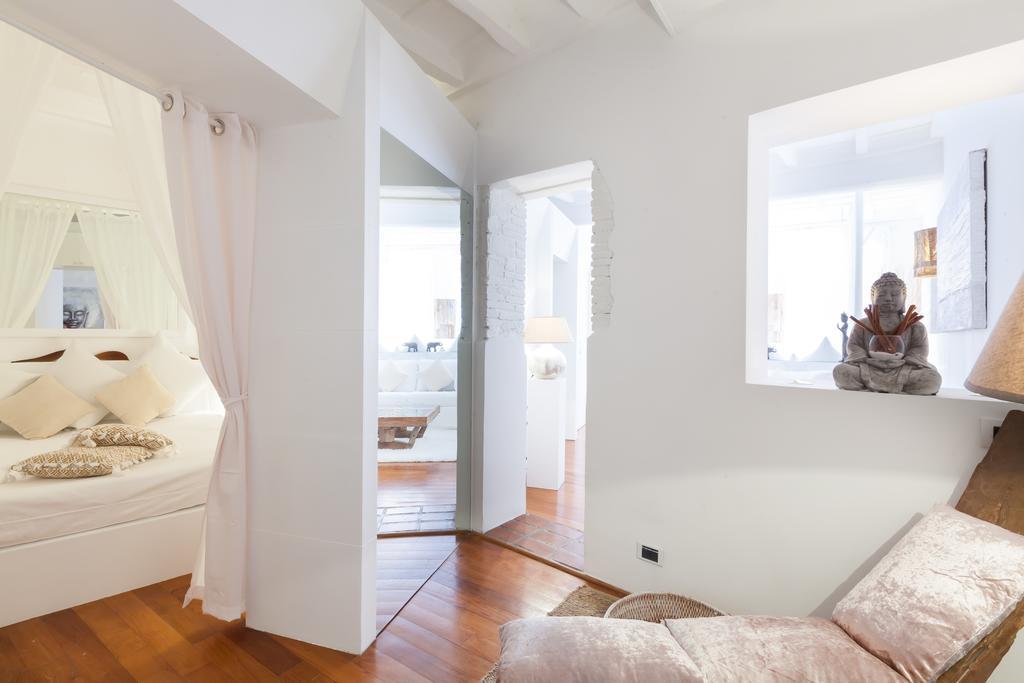 Apartmán Honey Navona Deluxe Řím Pokoj fotografie
